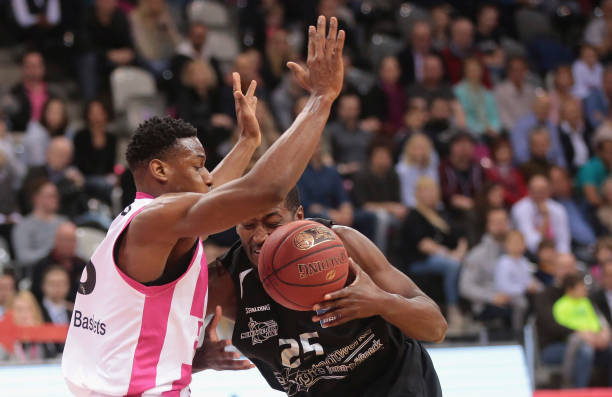 同样被曝出 同样被曝出